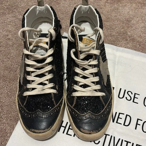 Golden goose - Picture 2 of 10